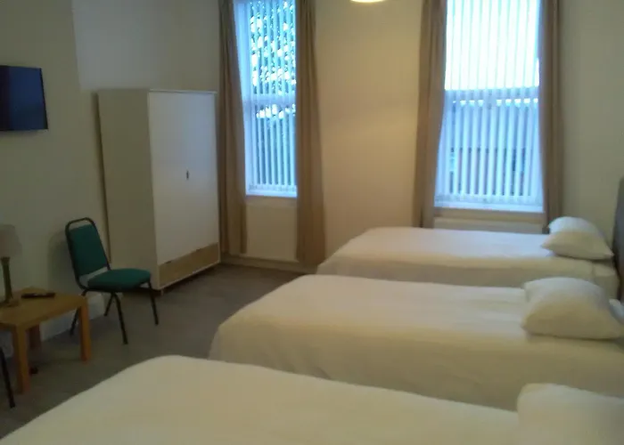 Clifton Hotel Newcastle